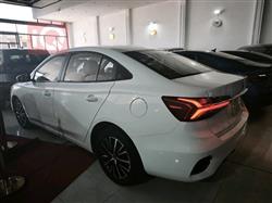 MG 5 Plus